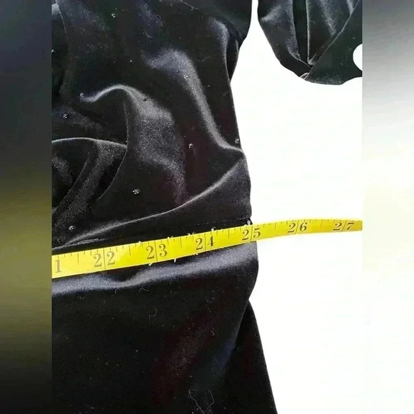 Lane Bryant Black Micro-Beaded Floral Velveteen Formal Wrap Blouse Top 22-24 - Picture 5 of 7